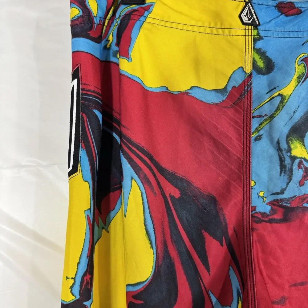 Volcom Annihilator Paintwash Board Shorts Size 36 Swim Trunks Y2K Abstract